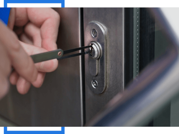 About Locksmith Newport Beach